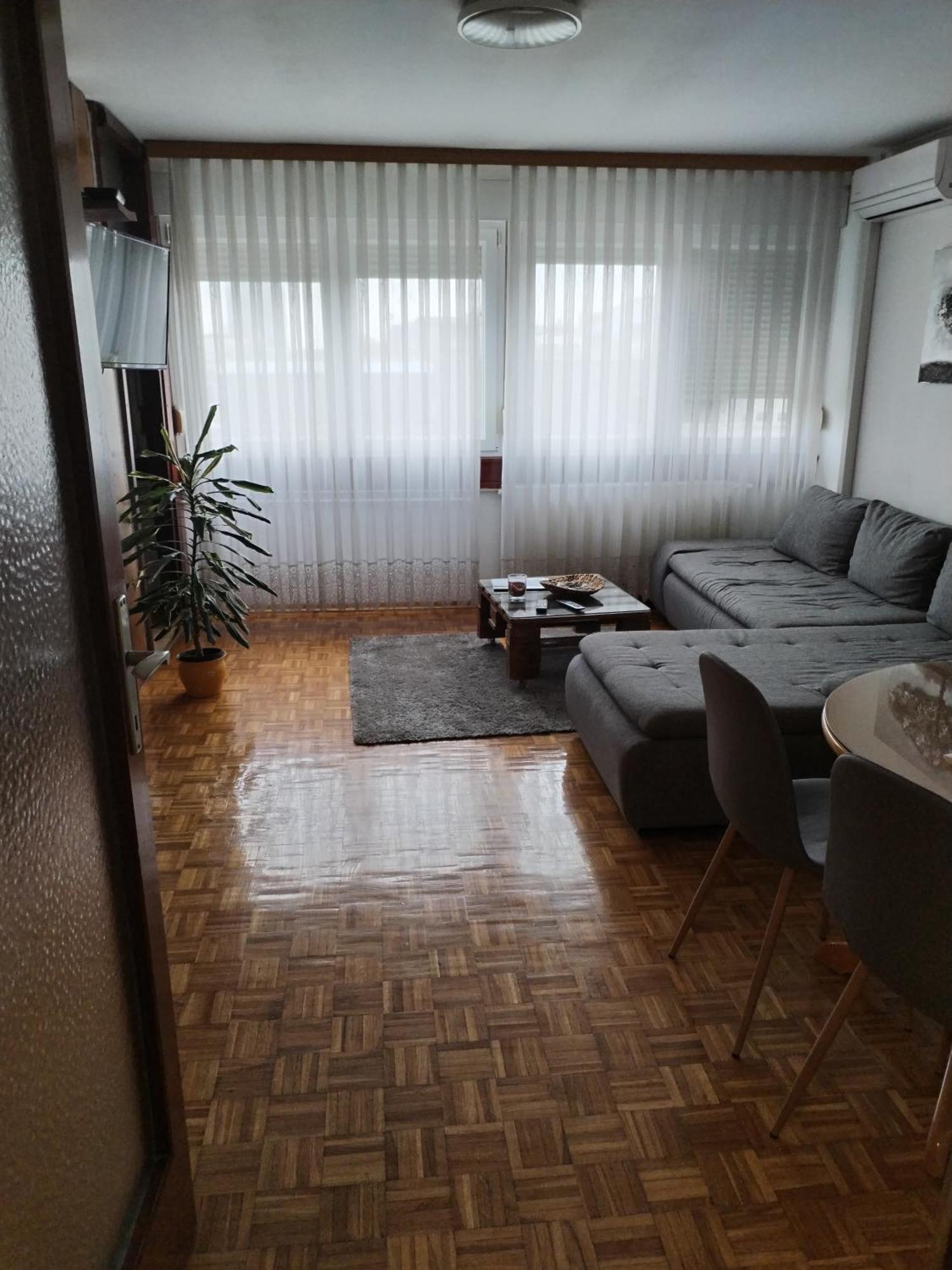 Apartman Stonewood West Загреб Екстер'єр фото